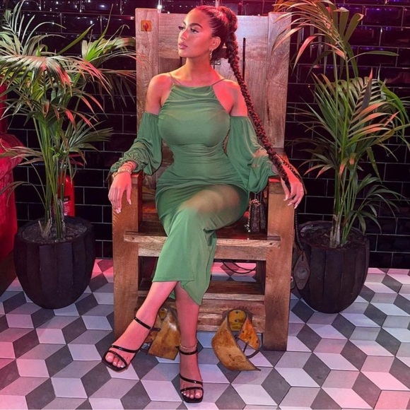 BLOGGERS FAVE!! Zara Long Dress With Gathered Details Green - Picture 13 of 17